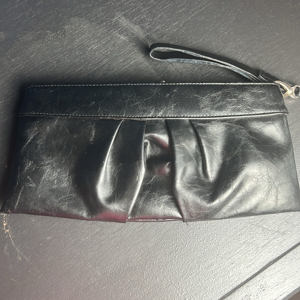 White House Black Market Clutch - Picture 4 of 6